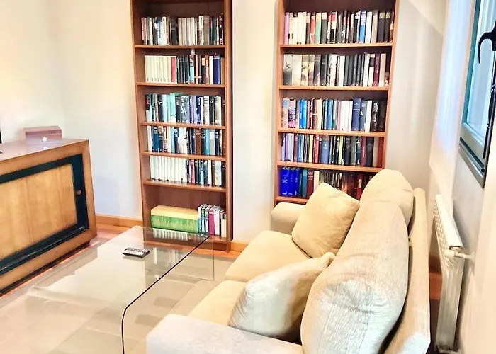 Grossi Centro Garaje * اوفيدو